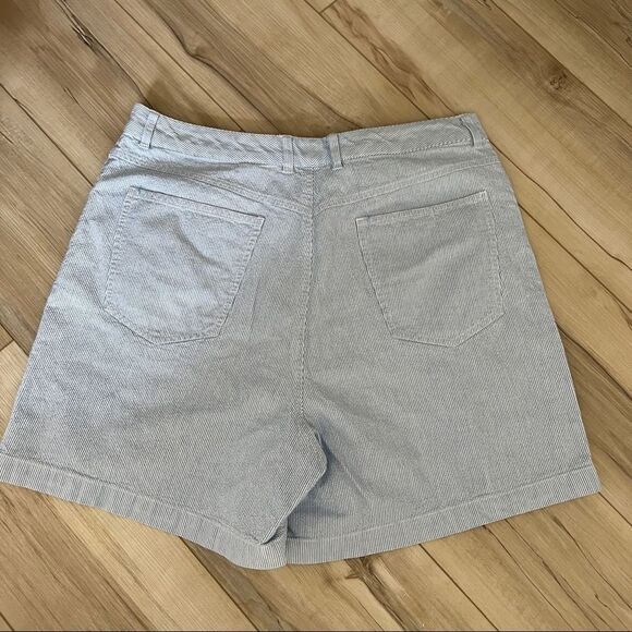Talbots blue stripe classic cotton shorts 10 - Picture 2 of 4